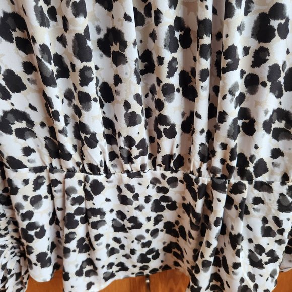 Cabi Animal Print Wrap Blouse - Picture 10 of 10